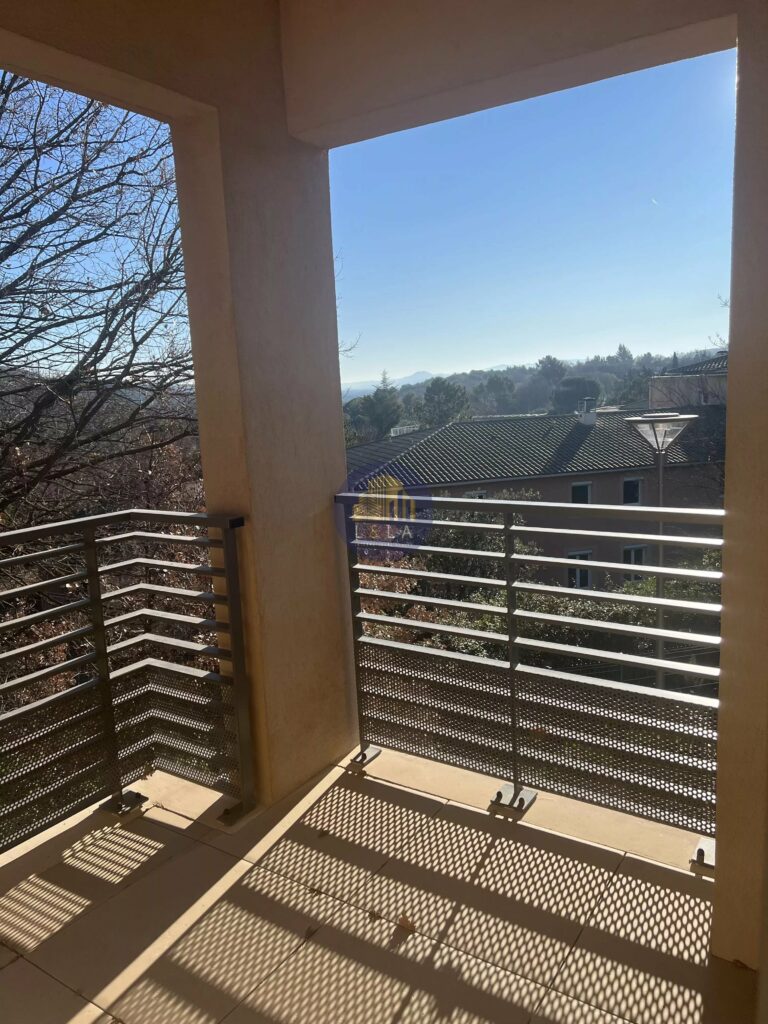 Appartement T2 neuf à l’étage avec ascenseur