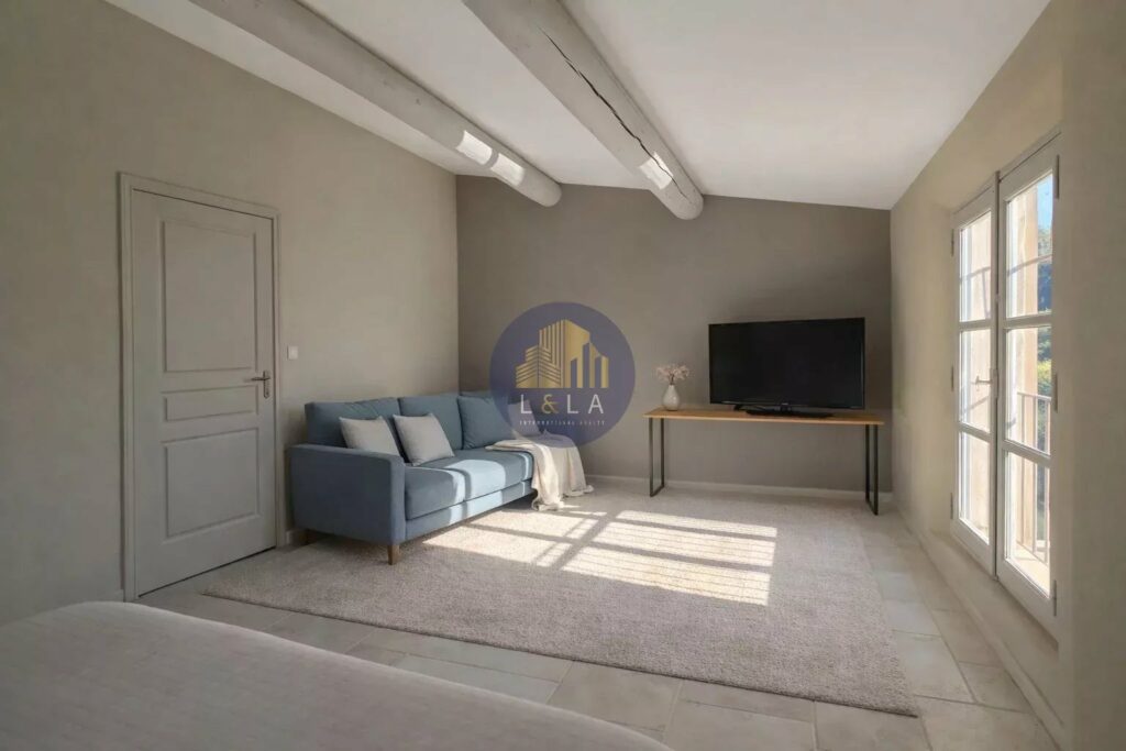 A LOUER – CÉLONY – MAISON FAMILIALE AVEC PISCINE