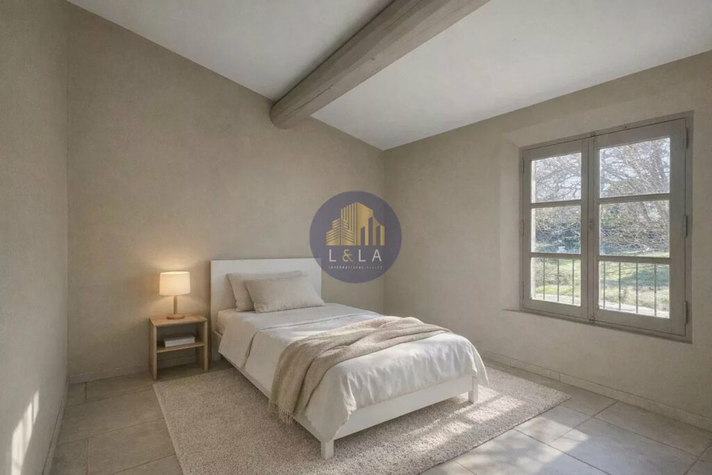 A LOUER – CÉLONY – MAISON FAMILIALE AVEC PISCINE